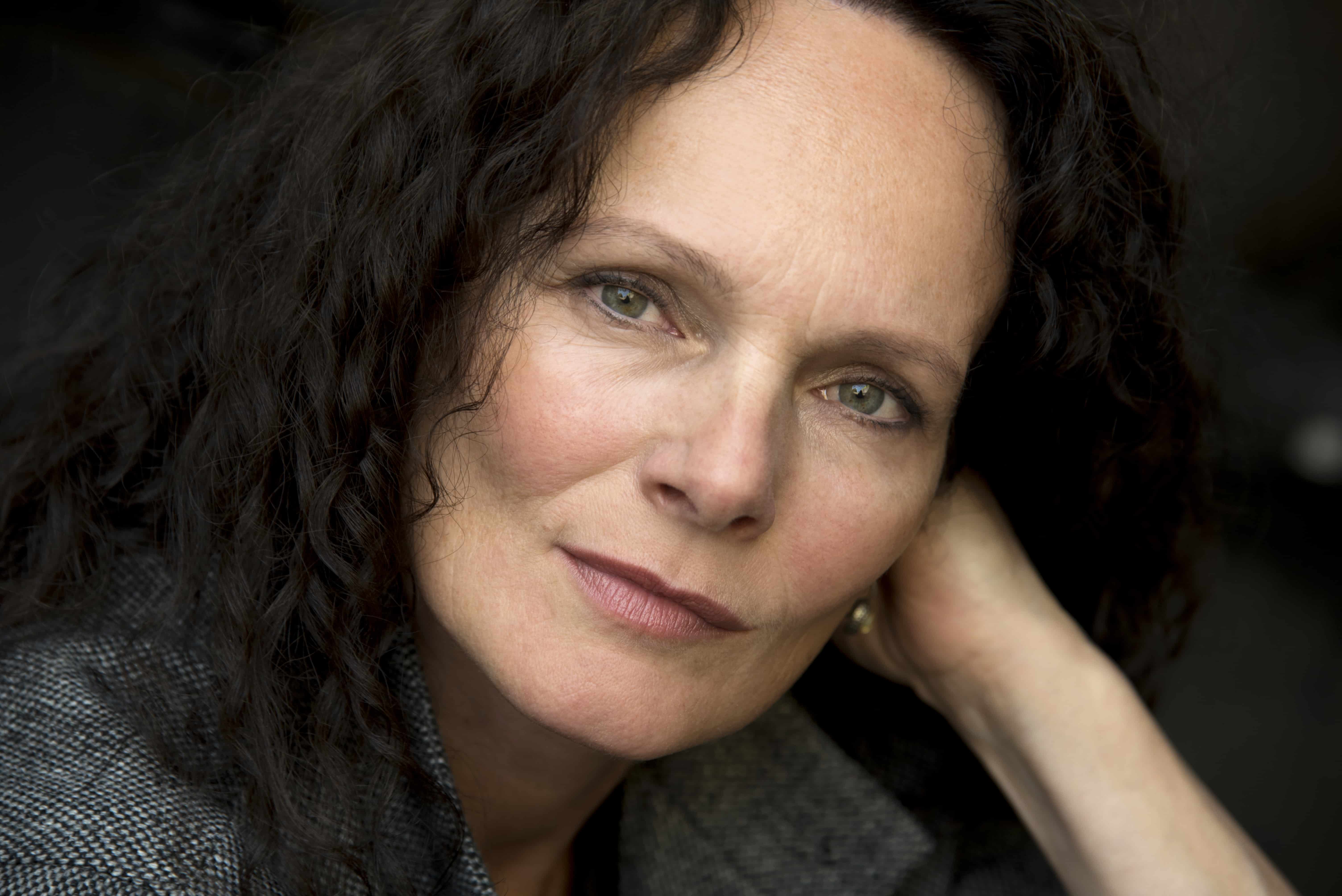 Christiane Ostermayer 7677